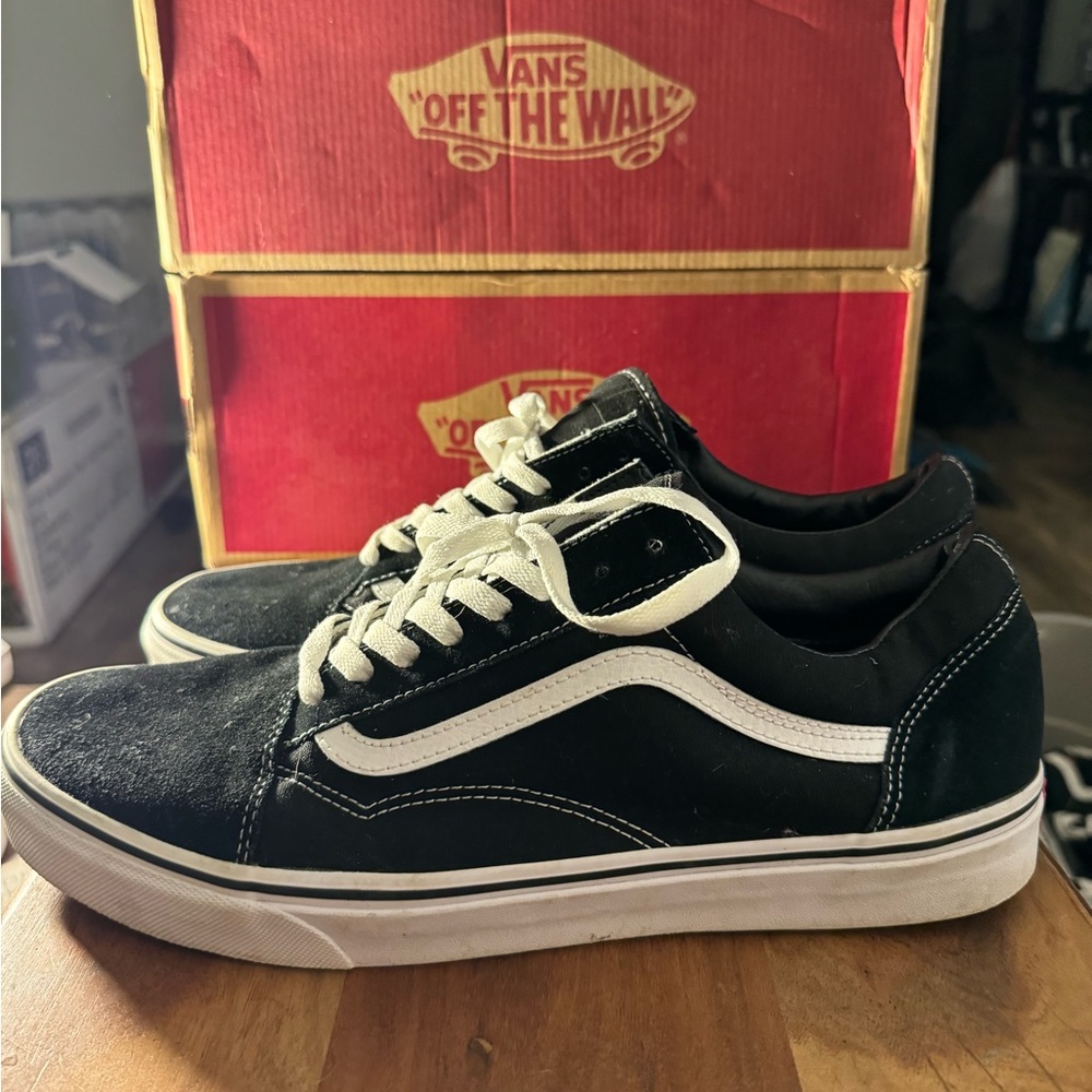 Size 13 Vans old skool black OG